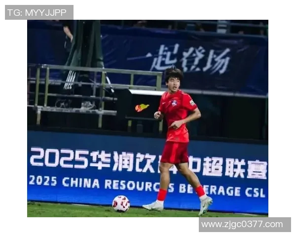 能劈叉踢球的足球天才盘点揭秘球场上最炫酷的高难度动作